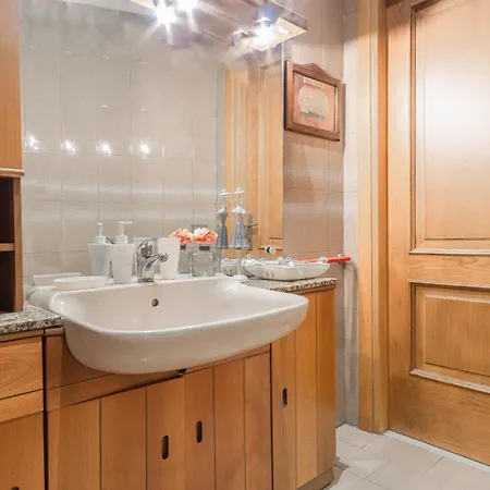 A Due Passi Dal Centro 2 Matrimoniali Wifi * Genova