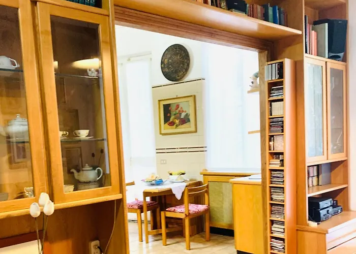 Διαμέρισμα A Due Passi Dal Centro 2 Matrimoniali Wifi *