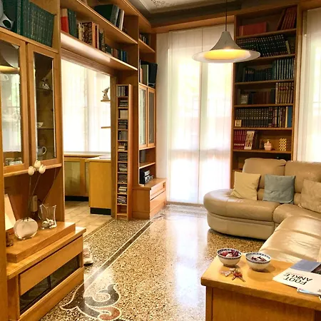 A Due Passi Dal Centro 2 Matrimoniali Wifi Génova